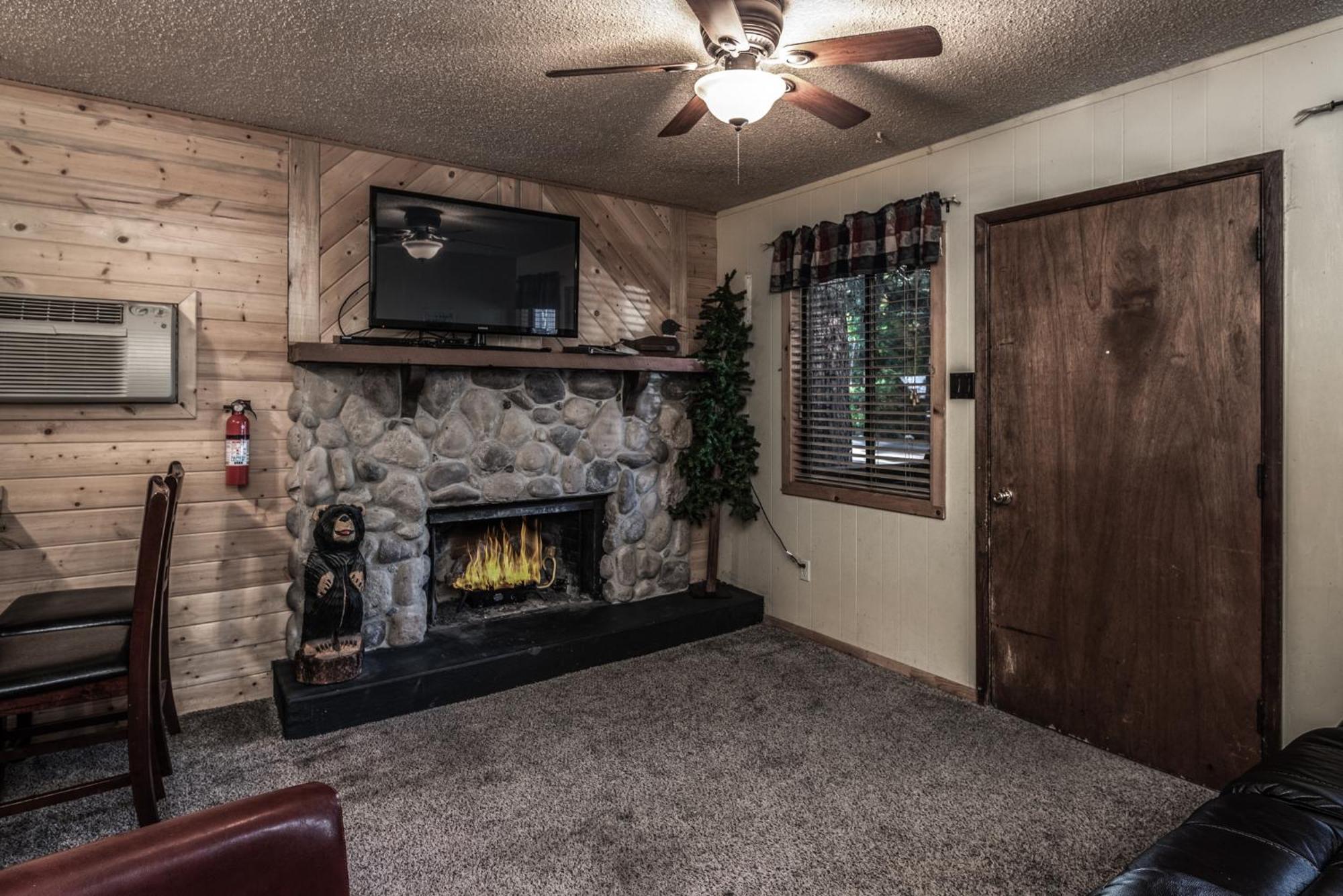 Upper Canyon Inn & Cabins Ruidoso Bagian luar foto