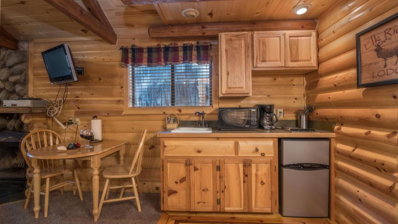 Upper Canyon Inn & Cabins Ruidoso Bagian luar foto